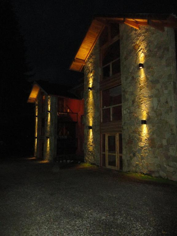 Unquehue Apartamentos Dormis Вилья-ла-Ангостура Экстерьер фото